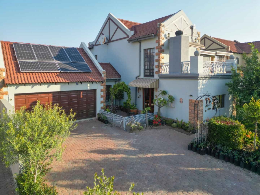 3 Bedroom Property for Sale in Meerhof North West